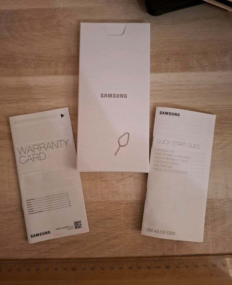 Samsung Galaxy A51 Smartphone Black in Dinslaken