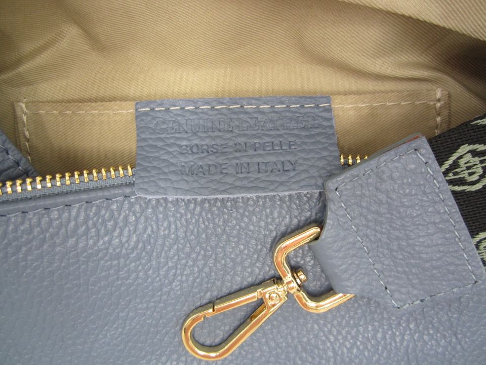 blaue Damen Hand Tasche Gurt Crossbodx Bag Wechselgurt gold in Sulzbach a. Main