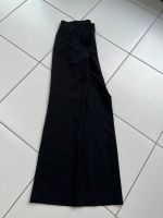 NEU CAMBIO Gr. S Hose schwarz Anzughose Marlenehose Business Stuttgart - Degerloch Vorschau