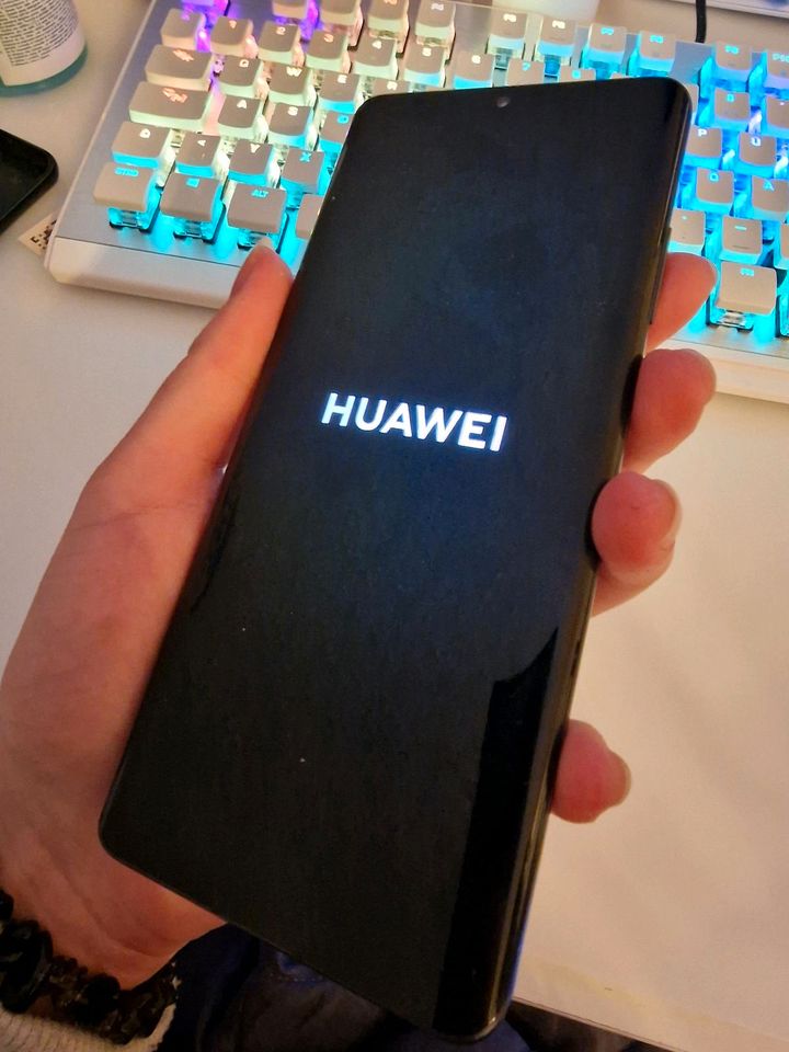 Huawei P30 Pro - schwarz 128GB  mit Google in München