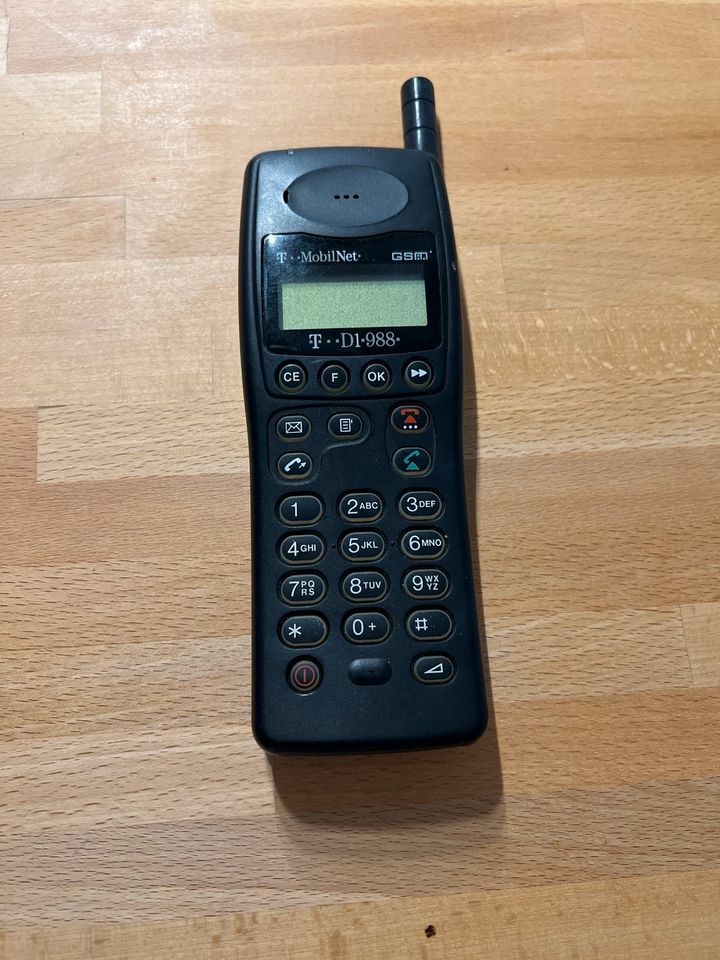 Telekom D1 Autotelefon in Hemmingen