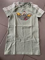 Adidas Kleid T-Shirt Kleid  Khaki Leo Print Gr.146 Thüringen - Worbis Vorschau