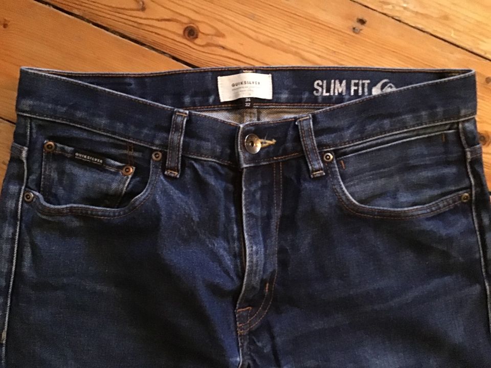 Quiksilver Jeans 34/32 Slim fit in Hamburg