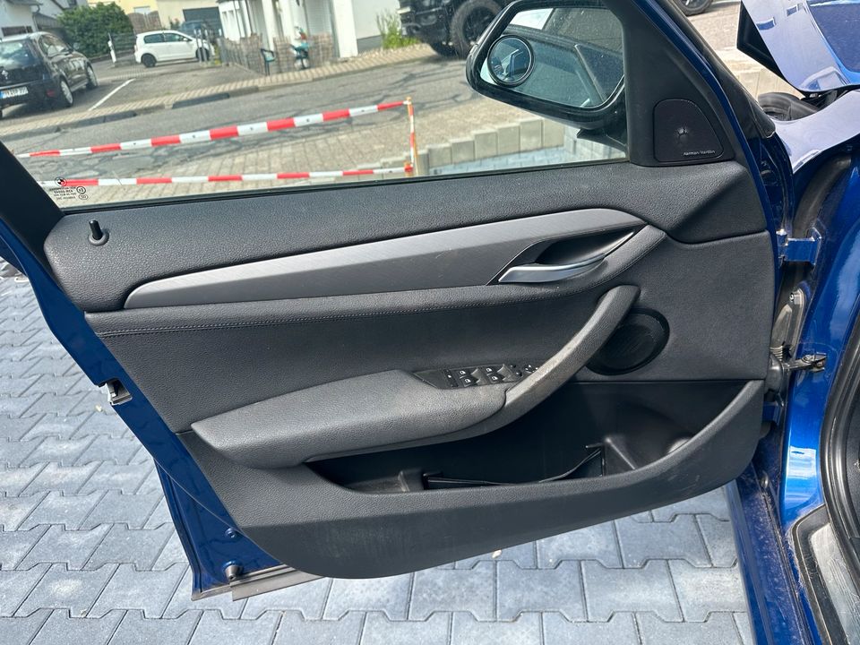 Org. BMW E84 X1 Sport Leder Sitze Ausstattung Schwarz Sitzheizung in Bendorf