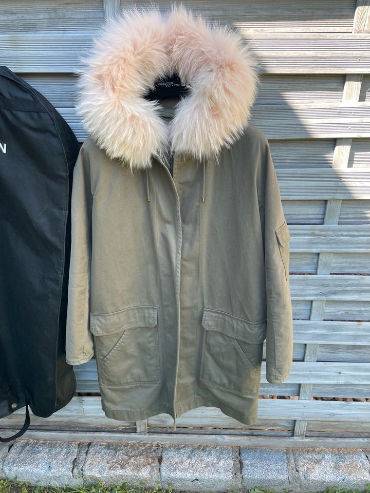 Yves Salomon Damen Pelz Parka Original Gr 40 in Stuttgart