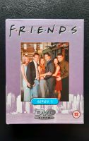 FRIENDS Staffel 5 3x DVDs TV Serie Kult Jennifer Aniston Niedersachsen - Weyhe Vorschau