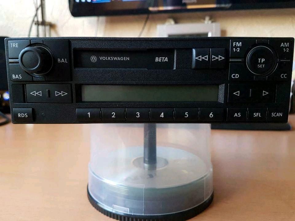 Autoradios mit Cassette : Panasonic / VW - Beta and more... in Willich