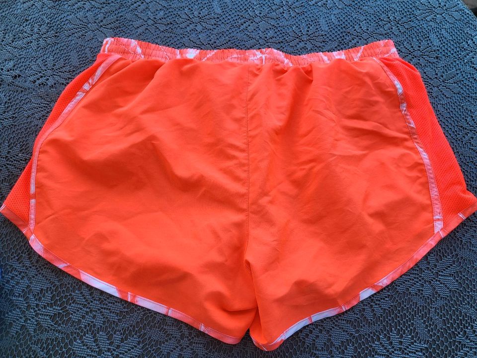 Under Armour Shorts Gr.Xl in Arnsberg