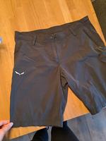 Salewa Damenshorts Wanderhose kurz schwarz 38 Sachsen - Heidenau Vorschau
