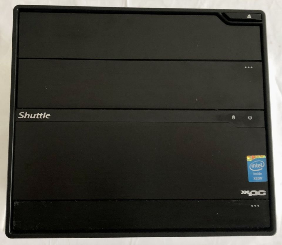 Shuttle XPC Intel 4 Core 8 Threads 3.90 GHz MSI RX 500 Series 8GB in Seelze
