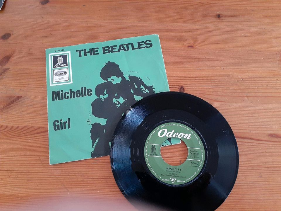 Single der Beatles "Michelle/Girl" zu verkaufen in Hillesheim (Eifel)