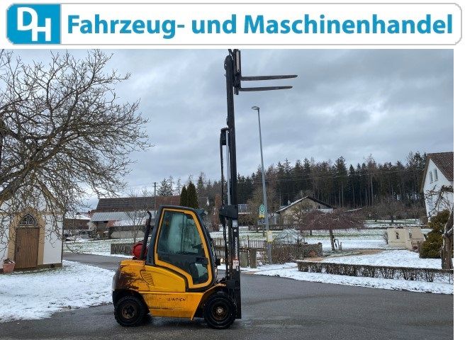 Jungheinrich TFG 30 Treibgas Stapler Gabelstapler Triplexmast in Unterwaldhausen