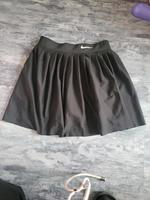 Nike Faltenrock mit Hose XS Niedersachsen - Nordenham Vorschau