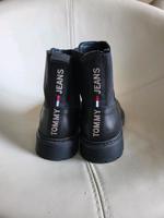 Original Tommy Hilfiger Chelsea Boots Gr.40 Niedersachsen - Geestland Vorschau