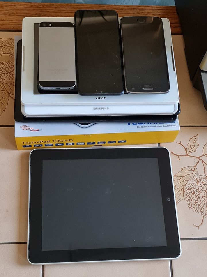 Tablet und Smartphone für Bastler in Pausa/Vogtland