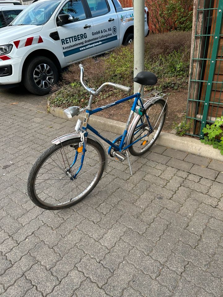 Hiermit verkaufe ich mein Fahrrad 28 Zoll in Göttingen