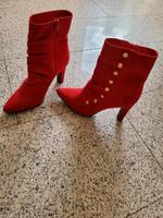Schuhe rot High heels Stiefeletten Pumps Berlin - Hellersdorf Vorschau