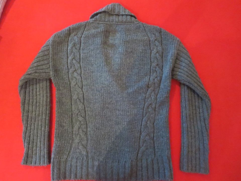 Esprit Strickjacke in Harrislee