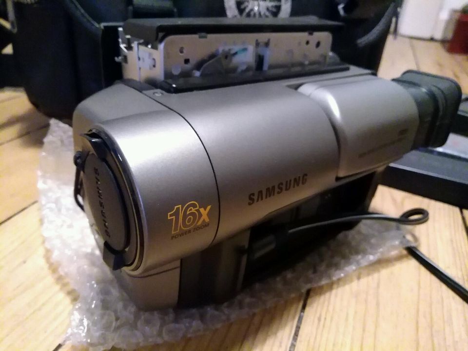 Samsung Videokamera VP-A20 Videocam Kamera in Hamburg