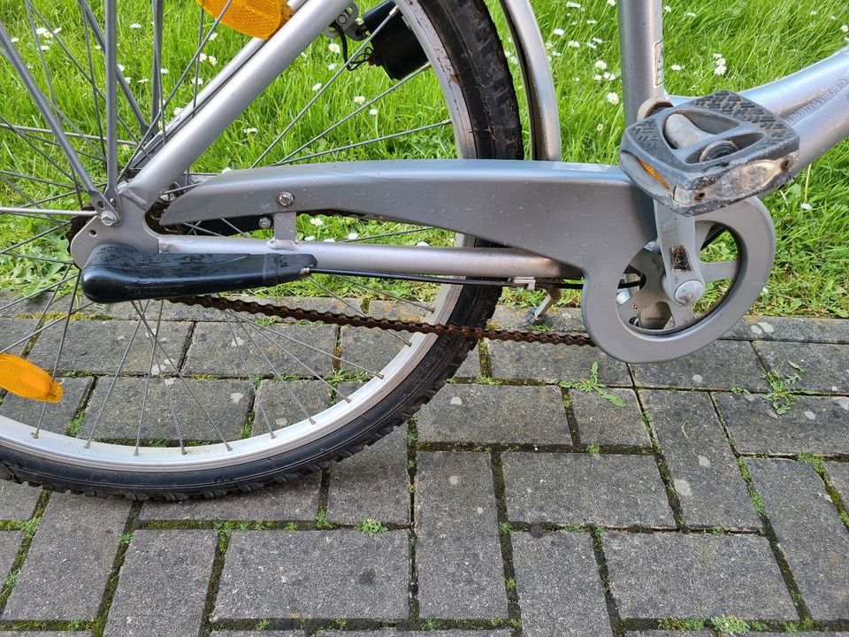 26 Zoll Damenrad - 3 Gang in Düsseldorf