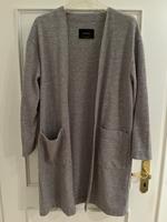 STRADIVARIUS Long Cardigan Strickjacke lang grau Gr.M Hessen - Dreieich Vorschau