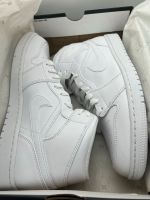 Air Jordan 1 Mid „Triple White“ Gr.44 & 45 Bremen-Mitte - Bahnhofsvorstadt  Vorschau