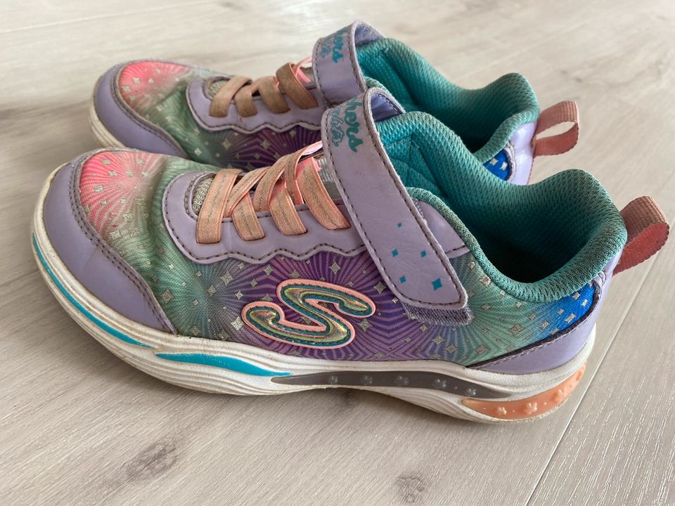 Sketchers Blinkis Turnschuhe Regenbogen leuchtend Gr.  32 in Neubrandenburg