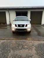 %Sonderpreis% Nissan Navara Double Cab, SE, 4x4  2,5 dCi Bayern - Langquaid Vorschau