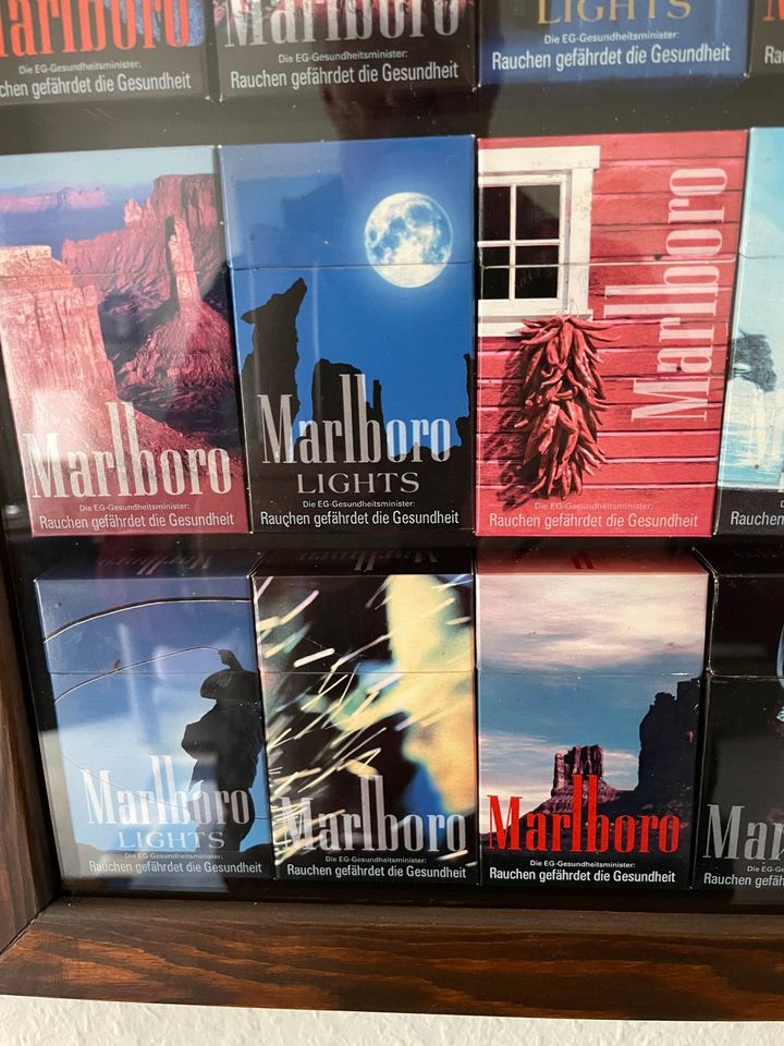 Zigarettenschachteln MARLBORO Limited Edition Picture Pack in München