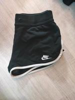 Nike Hose kurz Niedersachsen - Schellerten Vorschau