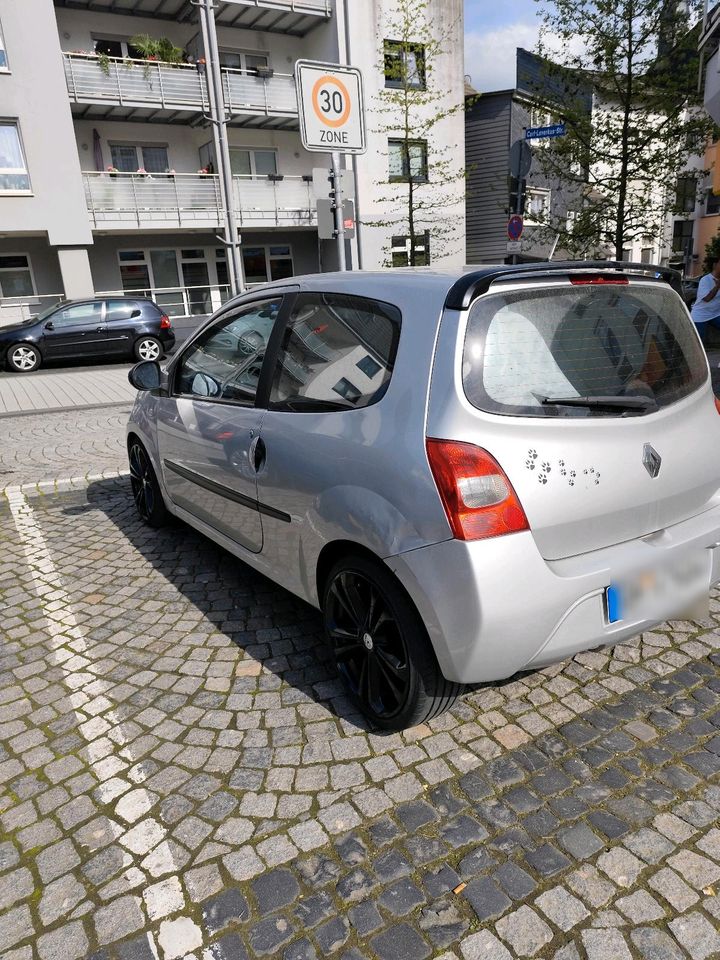 Renault Twingo Elysee mit KLIMA in Radevormwald
