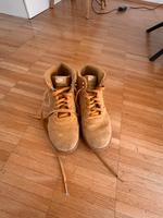 NIKE Stiefel Hoodland Suede Kr. München - Kirchheim bei München Vorschau