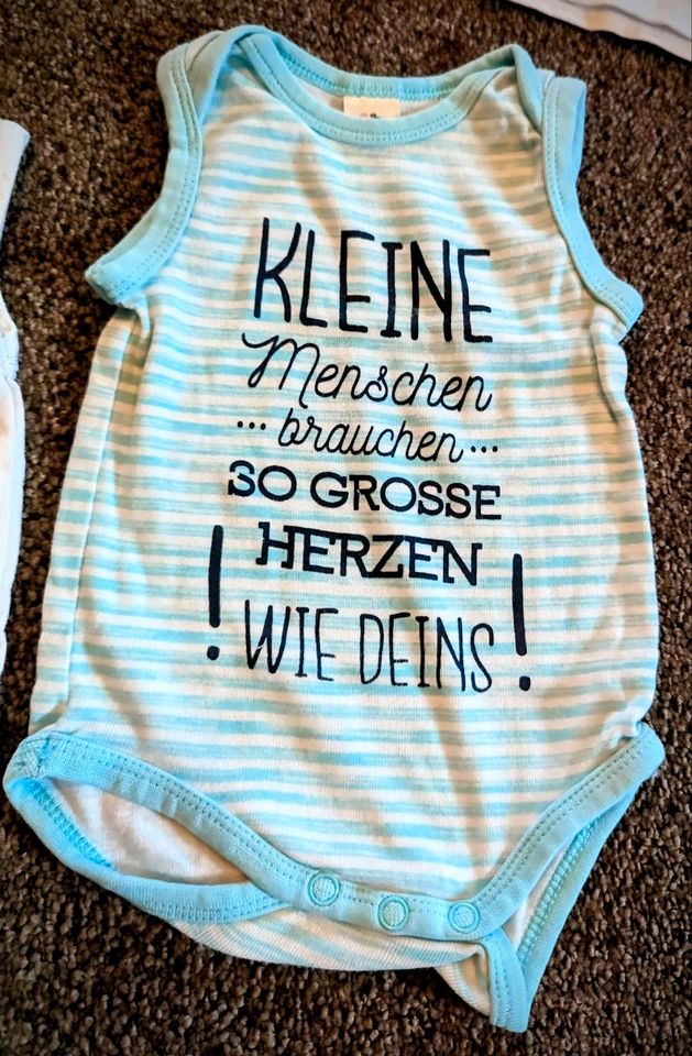 Kleines Baby Junge Sommer Paket 50/56 ✓ viel 1. Hand ✓ Sets in Horstedt (Niedersachsen)