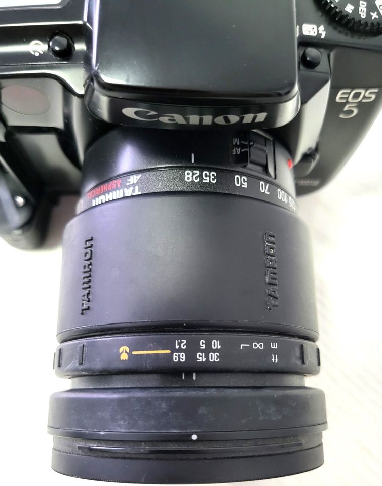 Canon EOS 5 analoge Kamera. Filmkamera mit Tasche. in Hemsbach