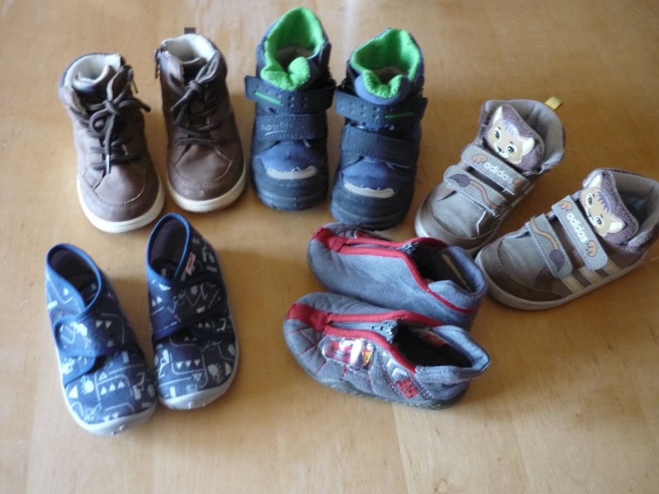 5x Baby / Kinder/ Schuhe / Winter / Hausschuhe / Set / Gr. 22 in Sonthofen