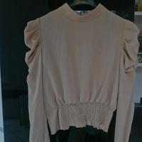 New Collection tolle gelangte Bluse beige Gr. S Hessen - Ortenberg Vorschau