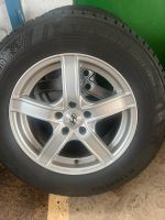 Alufelgen Hyundai Santa Fe Winterreifen 235/65r17 Nordrhein-Westfalen - Greven Vorschau