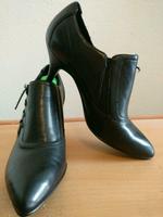 5TH AVENUE, Leder Stiefelleten, High heels 39 Saarland - Gersheim Vorschau