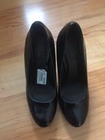 schwarze Lack-Pumps zu verkaufen Nürnberg (Mittelfr) - Oststadt Vorschau