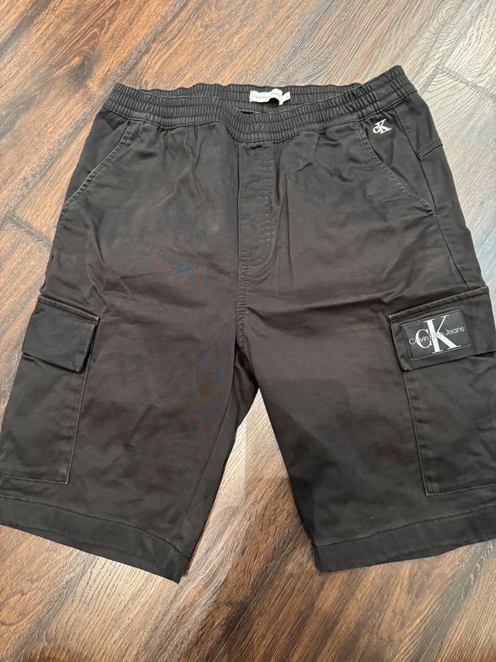 Calvin Klein Short in Esslingen