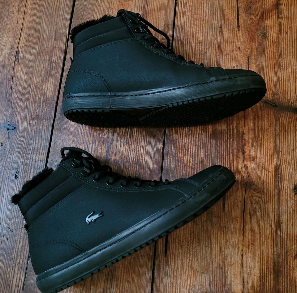 LACOSTE Sneaker Gr. 40,5 High Straight Thermo Boots Neuw. in Berlin