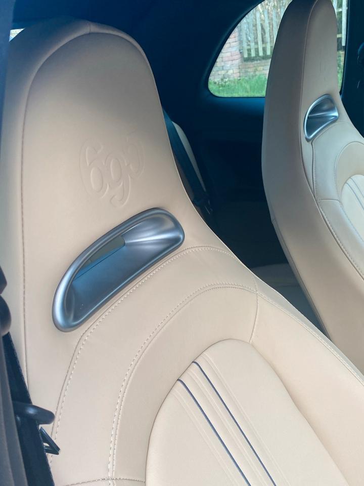 Abarth Fiat 500, Edition Tributo Maserati , limitiert 2013 in Kammerstein