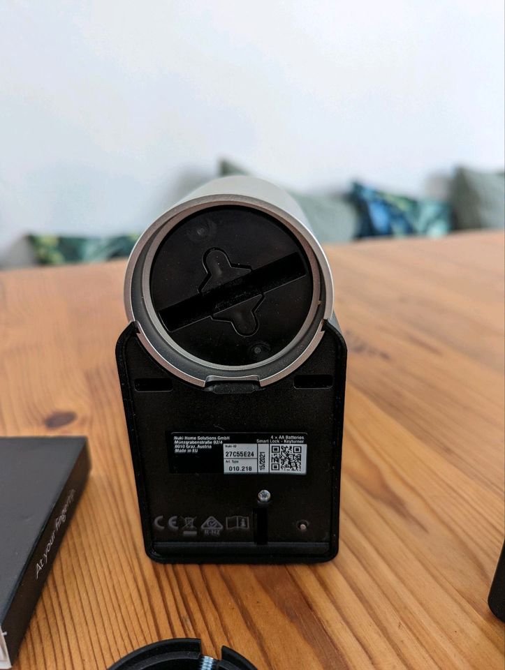 Nuki Smart Lock 2.0 plus Bridge in Stuttgart