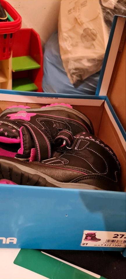 Kinder schuhe in Gorxheimertal