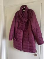 Steppjacke v. Helena Vera mit Schal   Gr. 42  -Top Zustand- Hessen - Niestetal Vorschau