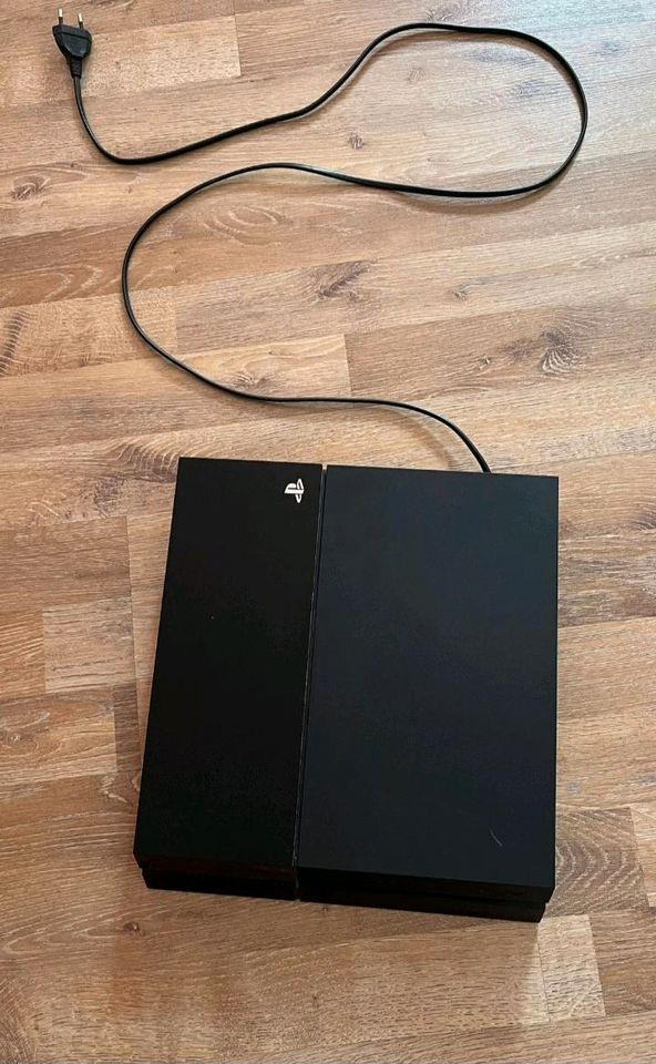 Playstation 4 in OVP , Jet Black inkl. Zubehör, PS4 in Mönchengladbach