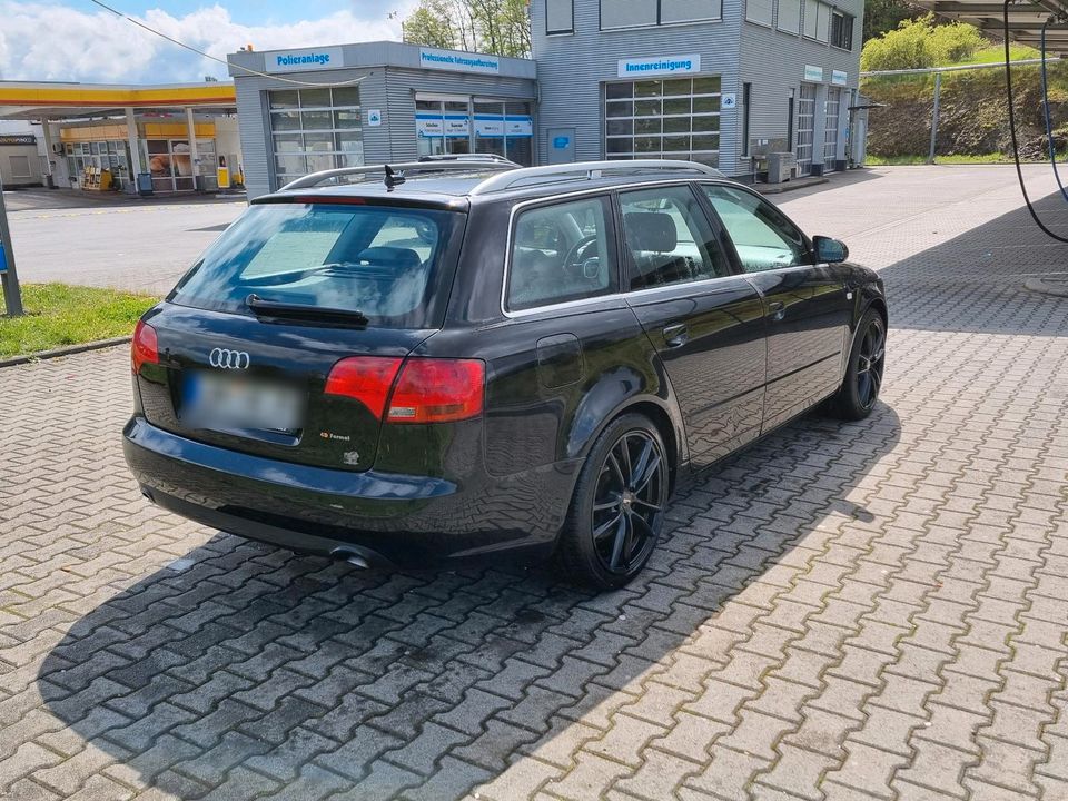 Audi a4 b7 3.0 quattro in Herborn