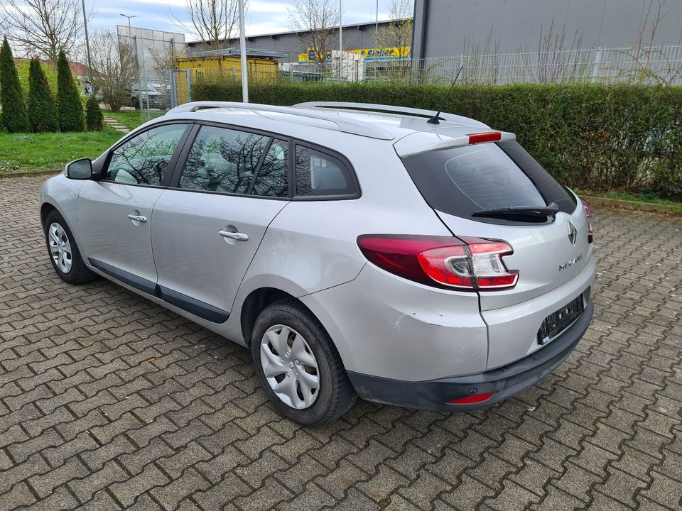 Renault Megane Grandtour III  1,5Dci in Markgröningen