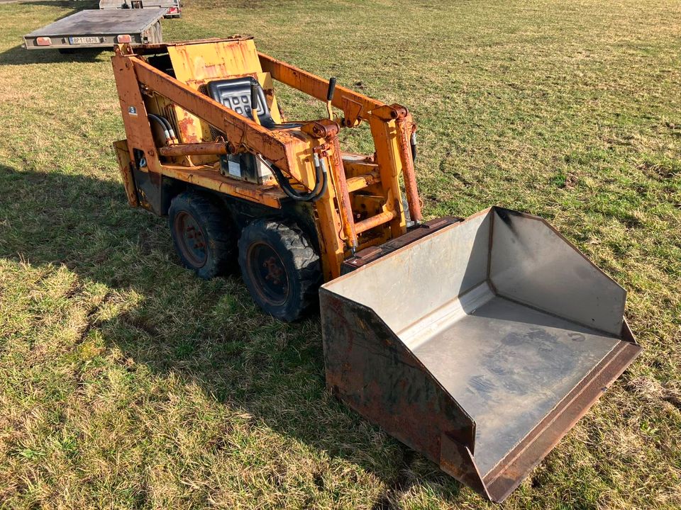 BOBCAT HOFLADER TOYOTA-JOBSUN 2SDK3 in Furth im Wald