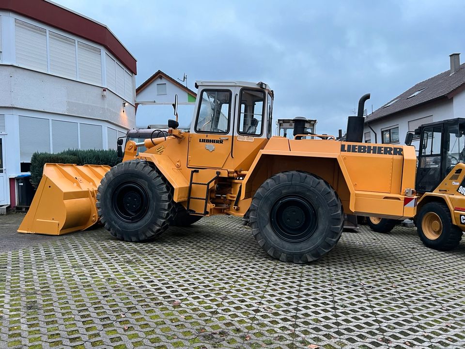 Liebherr 541 Radlader topzustand inkl. Transport kein 551 in Gemmrigheim